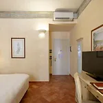 Davanzati 3*