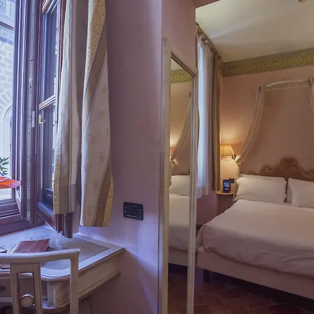Davanzati Hotel