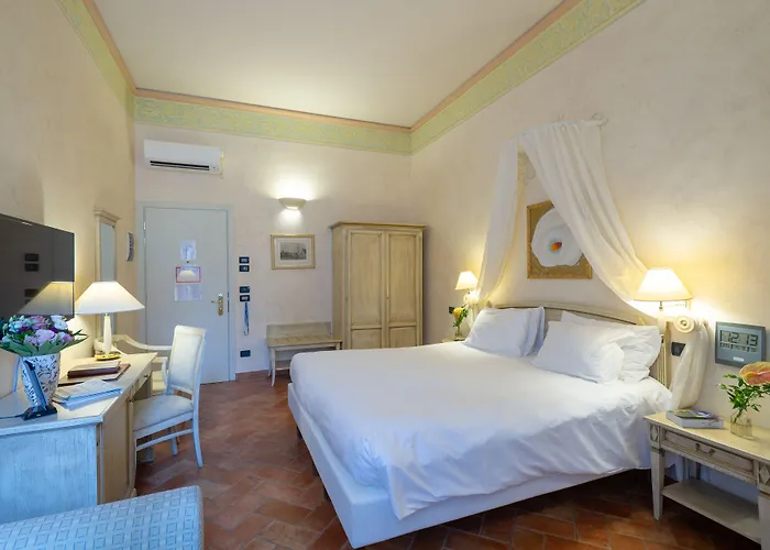 Отель Davanzati 3*