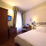 מלון Davanzati 3*